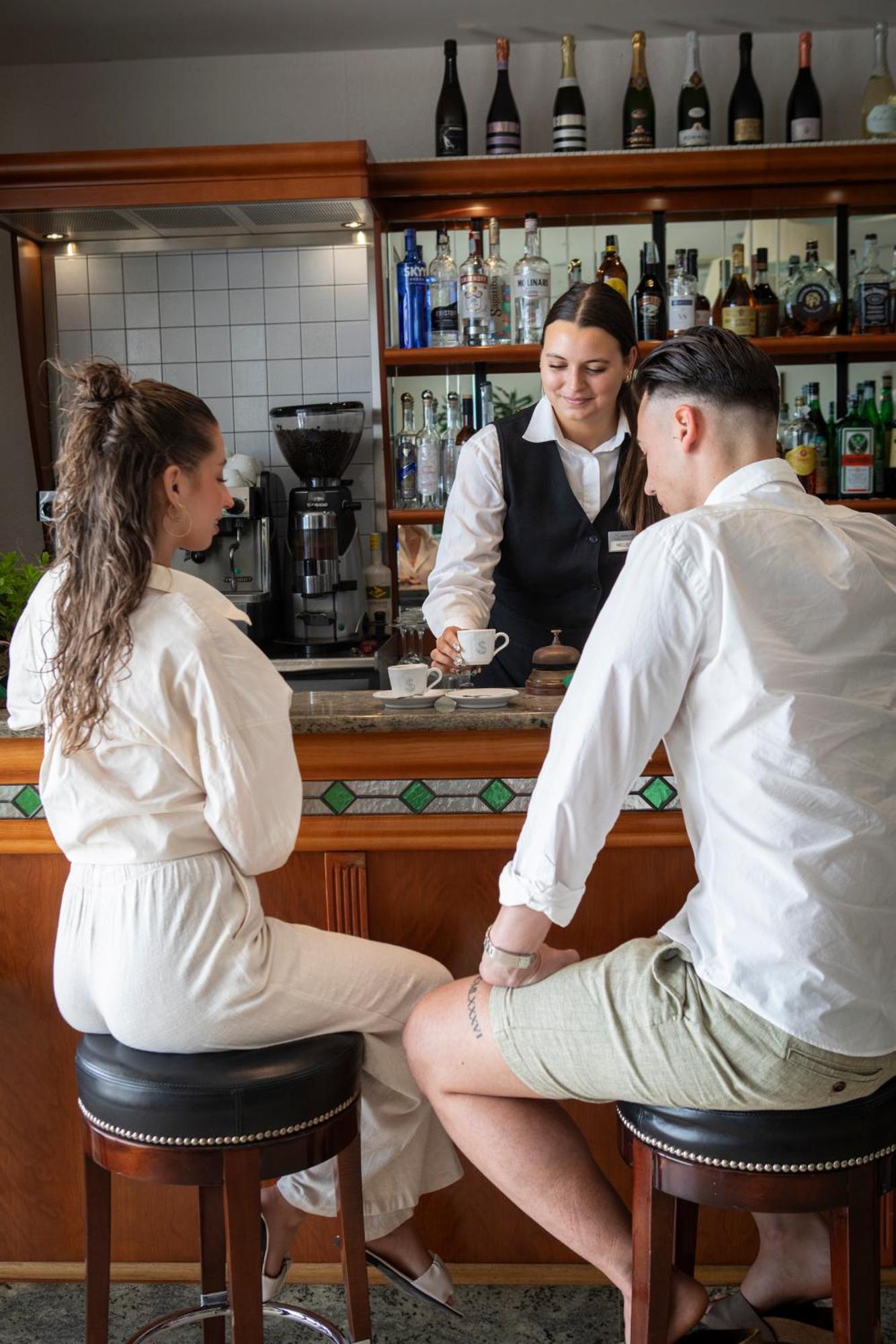פולוניקה Hotel Parrini מראה חיצוני תמונה